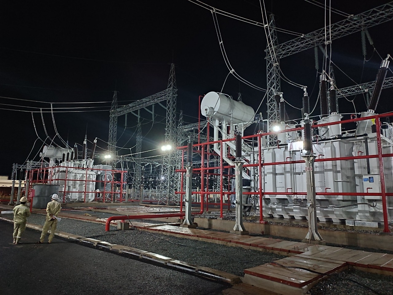 Hoàn thành toàn bộ công trình Trạm biến áp 220kV Lao Bảo (Quảng Trị)