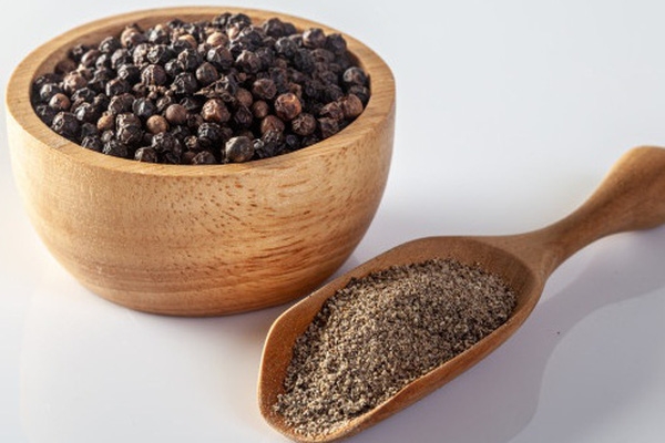 Giá tiêu hôm nay 26/1/2022: Thị trường thế giới đi ngang