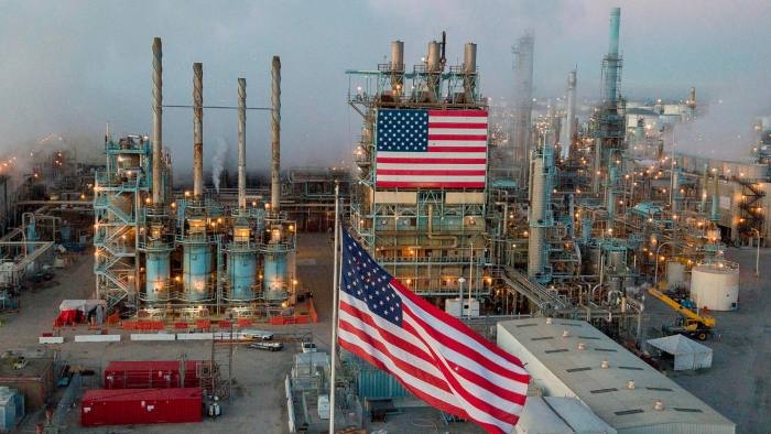 Los Angeles quyết định cấm các giếng dầu khí mới và sẽ loại bỏ các giếng cũ