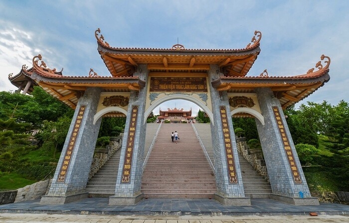 8 điểm du Xuân đầu năm ở Quảng Ninh – Hành trình cảm xúc