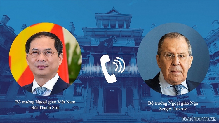 Bộ trưởng Ngoại giao Bùi Thanh Sơn điện đàm với Bộ trưởng Ngoại giao Liên bang Nga