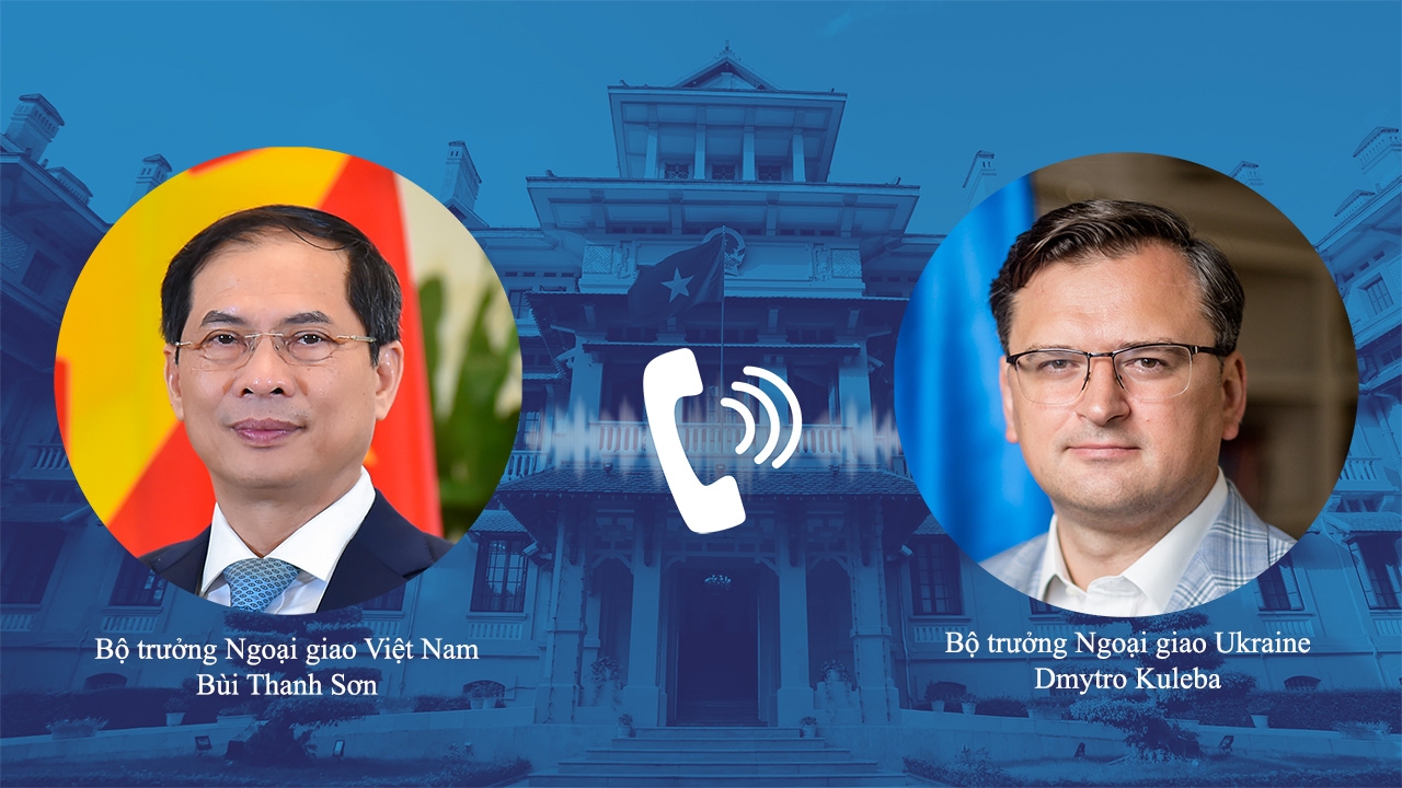 Việt Nam chân thành mong muốn các bên kiềm chế, giảm căng thẳng và tiếp tục nỗ lực đối thoại nhằm tìm giải pháp lâu dài trên cơ sở phù hợp với luật pháp quốc tế