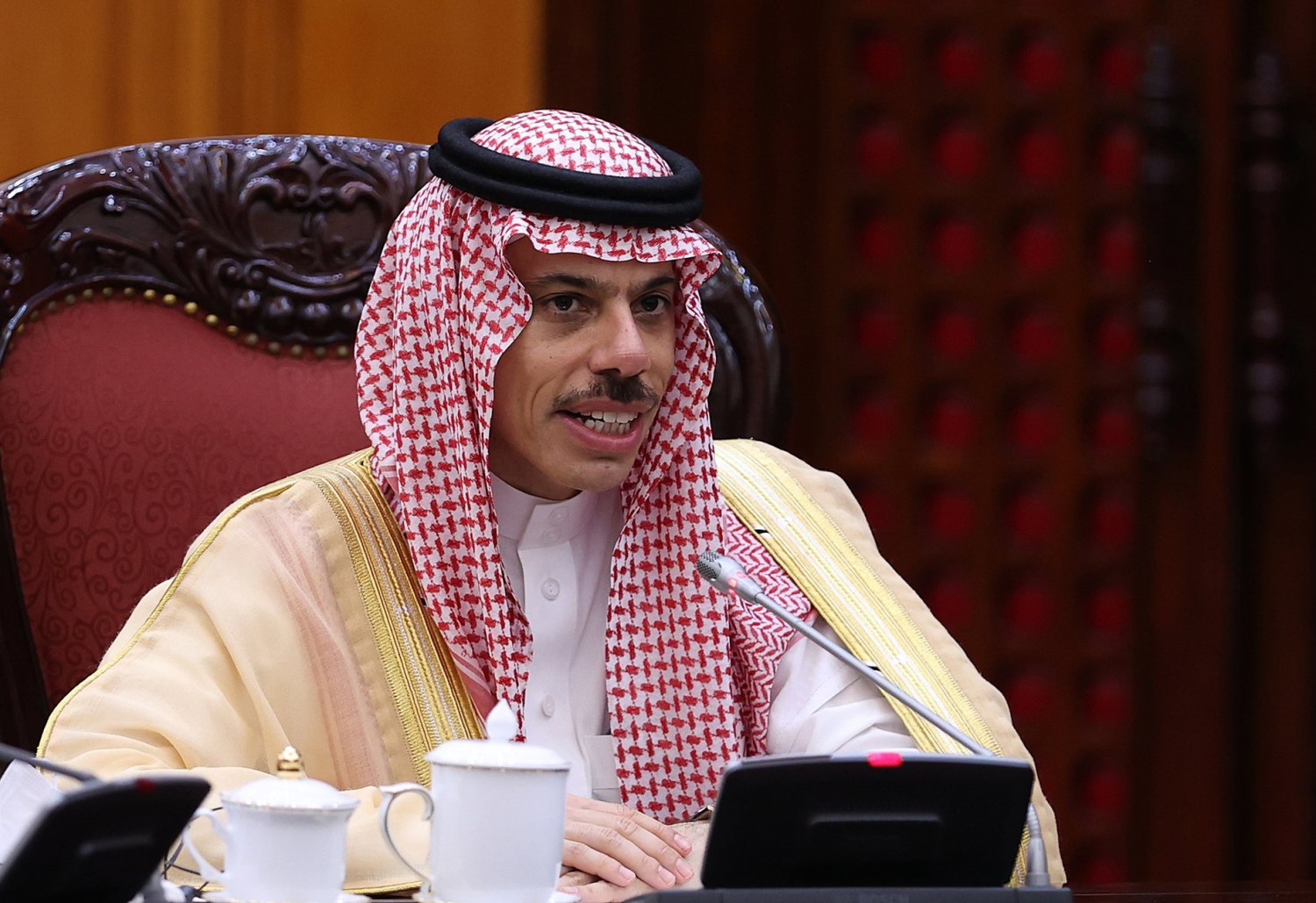 Thủ tướng Phạm Minh Chính tiếp Bộ trưởng Ngoại giao Saudi Arabia