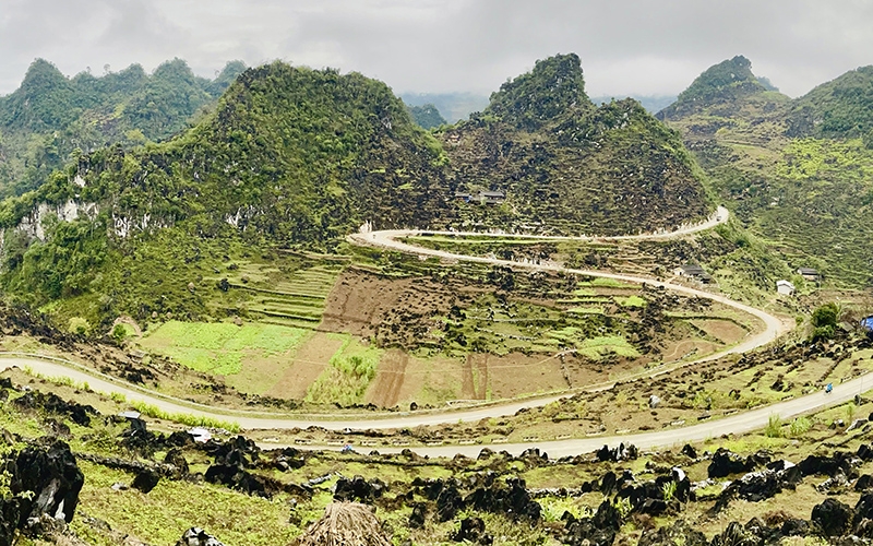 Du Già - Vẻ đẹp những cung đường