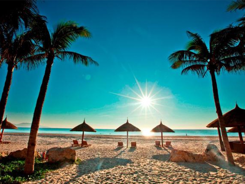 Vẻ đẹp độc đáo của vịnh Vân Phong