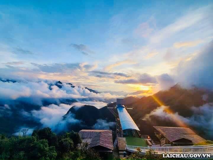 Cầu kính Rồng Mây Lai Châu - Điểm đến lý tưởng Cầu kính Rồng Mây Lai Châu - Điểm đến lý tưởng