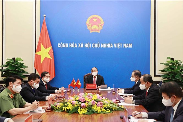 Chủ tịch nước Nguyễn Xuân Phúc điện đàm với Tổng Bí thư, Chủ tịch nước Trung Quốc Tập Cận Bình