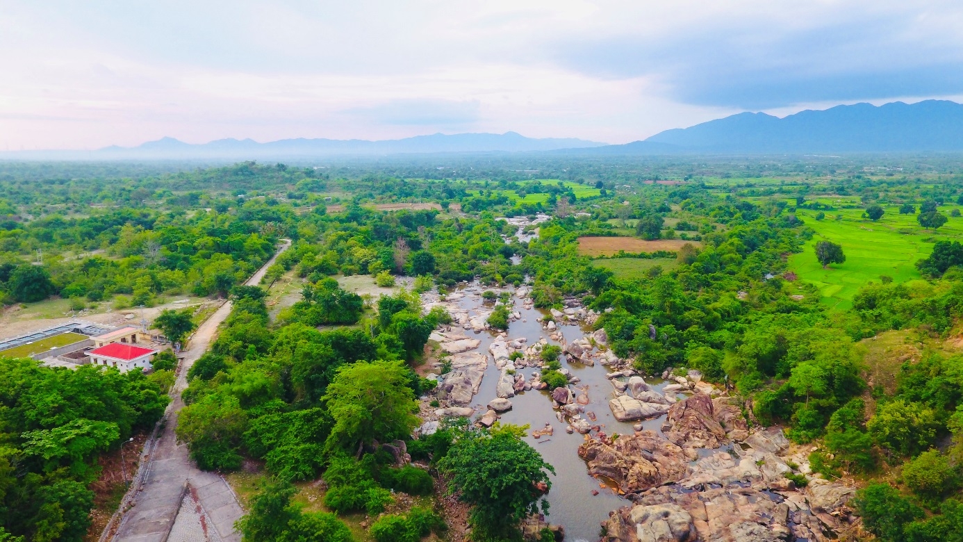 Đập Tân Giang – Điểm du lịch xanh không thể bỏ qua của những tín đồ đam mê khám phá thiên nhiên