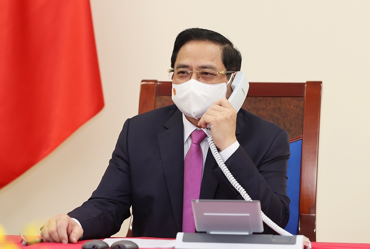 Thủ tướng Chính phủ Phạm Minh Chính điện đàm với Thủ tướng Trung Quốc