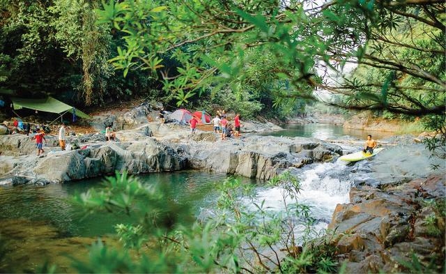 Lên vùng cao chèo sup Lên vùng cao chèo sup