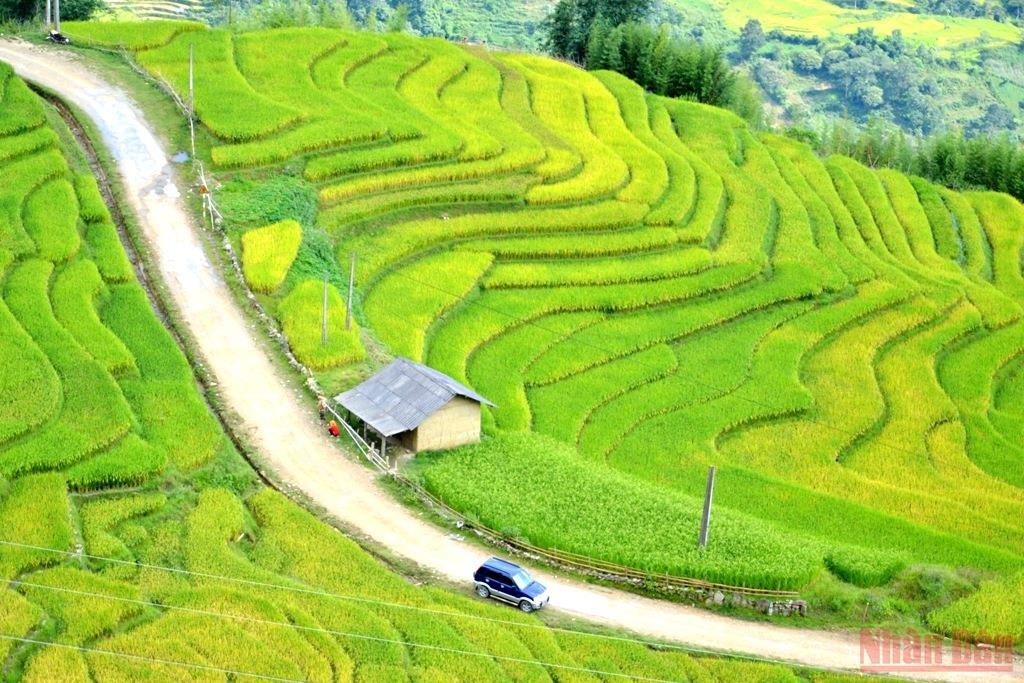 Trở lại ngôi làng cao nhất Việt Nam