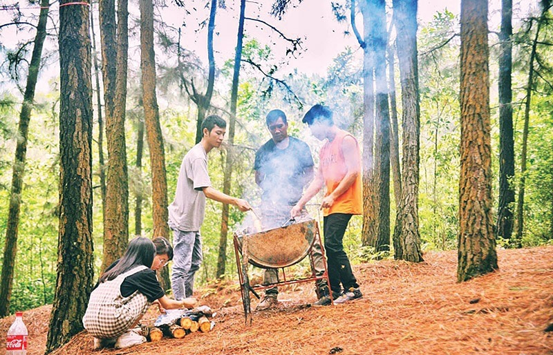 Núi Hàm Lợn - Chốn hoang sơ thú vị