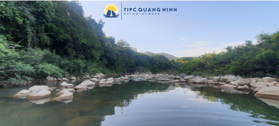 Khám phá vẻ đẹp hoang sơ thơ mộng của thác Lang Cang - Ba Chẽ