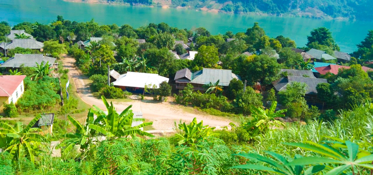 Huổi Lóng - Bình yên và quyến rũ Huổi Lóng - Bình yên và quyến rũ