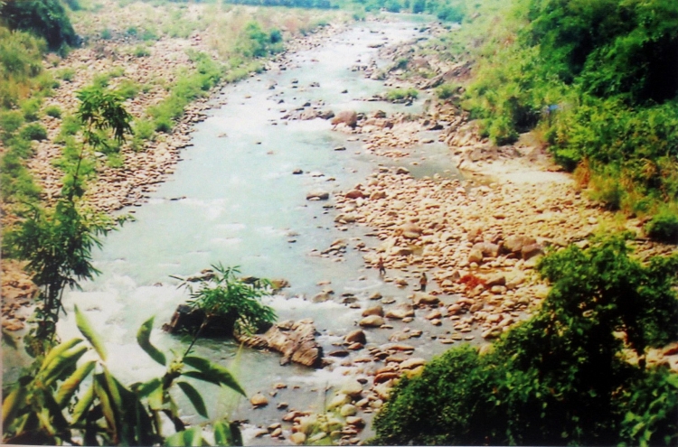 Thăm khu căn cứ địa cách mạng Nước Là Thăm khu căn cứ địa cách mạng Nước Là