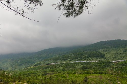 Bãi Chuối - Điểm dã ngoại hấp dẫn ở Lăng Cô