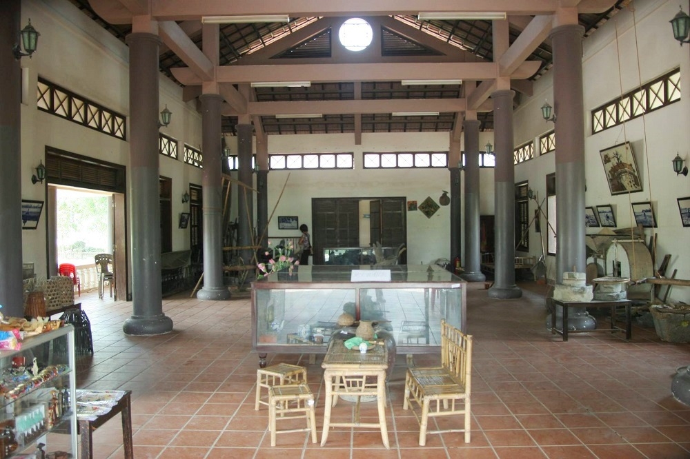 Cầu ngói Thanh Toàn