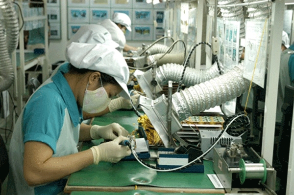 https://50nampetrovietnam.petrotimes.vn/stores/news_dataimages/dothuytrang/072013/09/03/IMG_1999.jpg