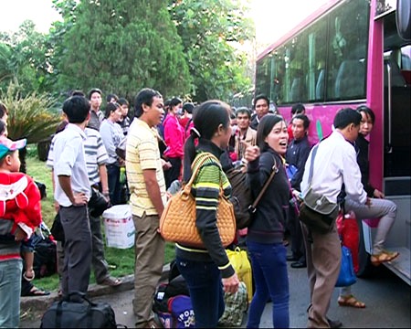 https://50nampetrovietnam.petrotimes.vn/stores/news_dataimages/dothuytrang/112013/28/11/IMG_1666.jpg