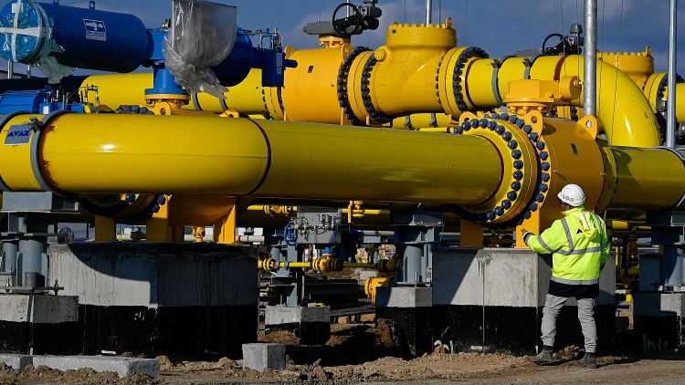 Lượng khí đốt vận chuyển từ Ukraine qua Đức giảm mạnh