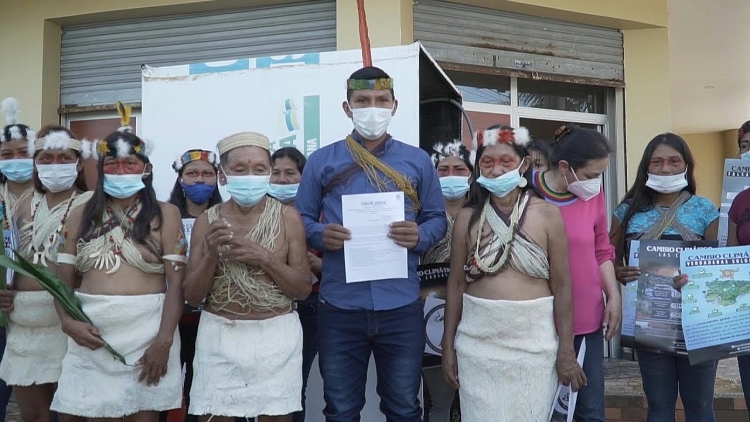 Bộ lạc da dỏ ở Ecuador kiện một công ty dầu mỏ Trung Quốc