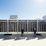 AES Việt Nam công bố nhận diện thương hiệu mới, cùng các sản phẩm mới về năng lượng mặt trời và pin tích năng