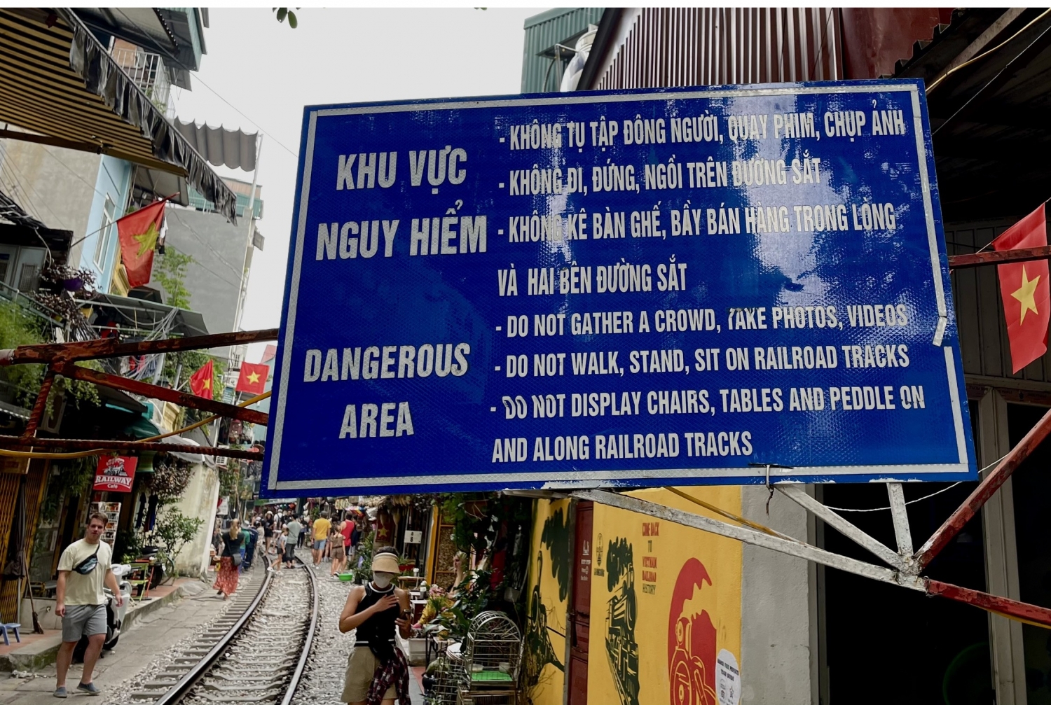 Cà phê đường tàu: Mô hình kinh doanh độc đáo nhưng kém an toàn