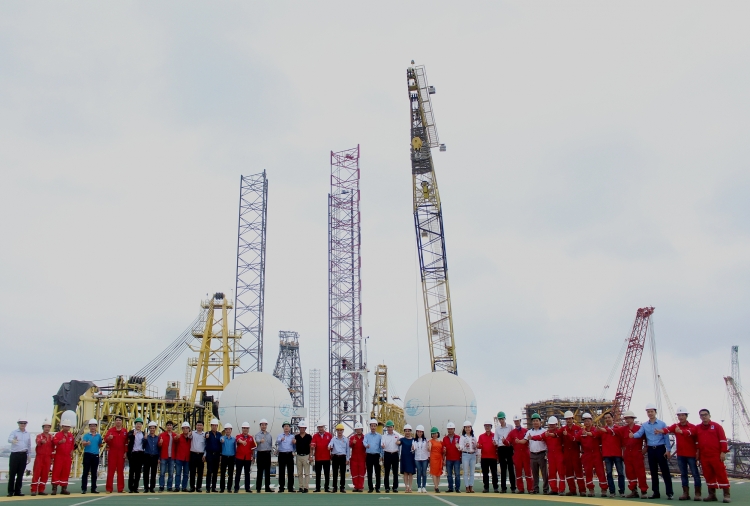 PV Drilling phát động thi đua cao điểm dự án đóng mới cụm thiết bị khoan (DES) và bảo dưỡng/tái khởi động giàn PV DRILLING V- chúc Tết NLĐ