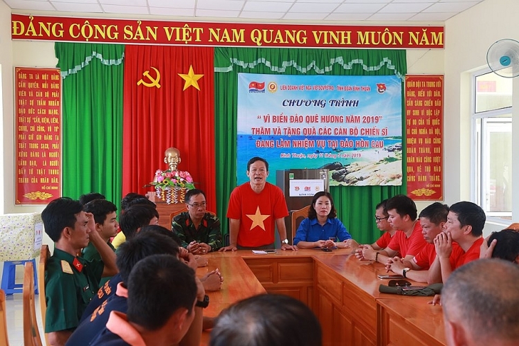 doan thanh nien va hoi cuu chien binh vietsovpetro vi bien dao que huong nam 2019