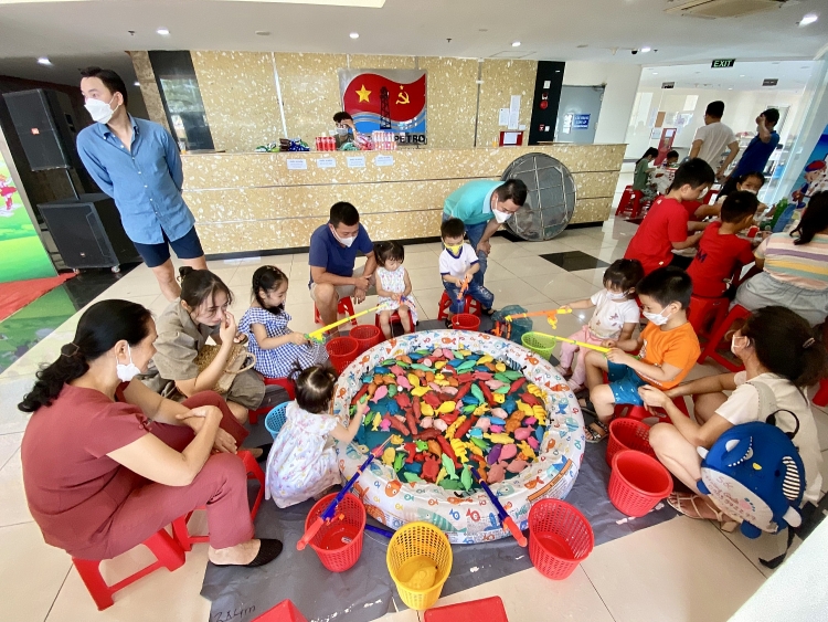 Xí nghiệp Khoan và Sửa giếng tổ chức “Ngày hội Thiếu nhi”