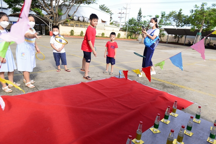 Xí nghiệp Khoan và Sửa giếng tổ chức “Ngày hội Thiếu nhi”