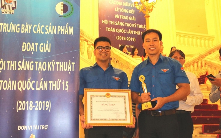 tuoi tre vietsovpetro gat hai nhieu thanh tich trong cong tac doan va phong trao thanh nien 6 thang dau nam