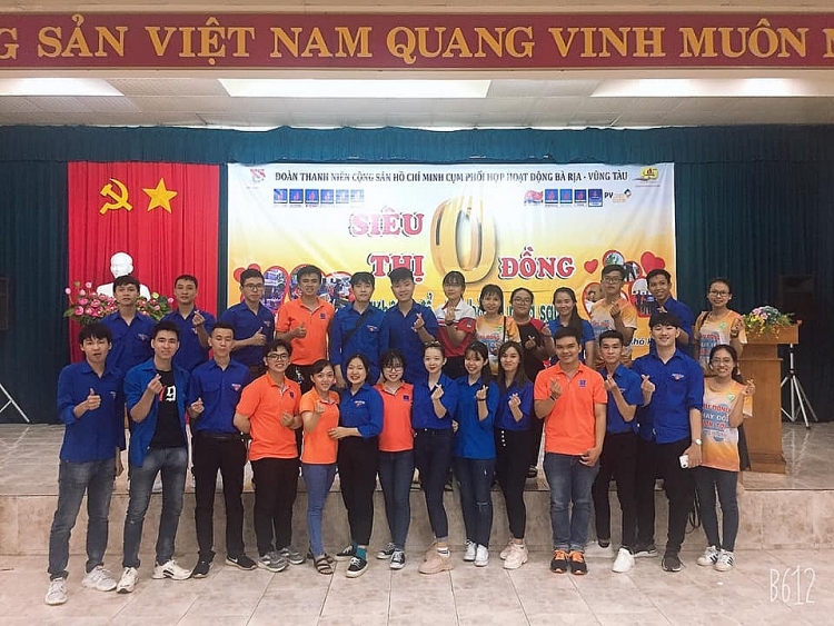 Phát triển đảng trong sinh viên: Tạo đà xây dựng nguồn nhân lực chất lượng cao cho ngành Dầu khí và xã hội