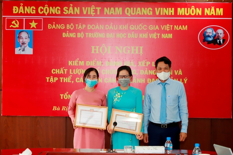 Đảng ủy PVU tổ chức Hội nghị Kiểm điểm tự phê bình và phê bình, tổng kết công tác Đảng năm 2021