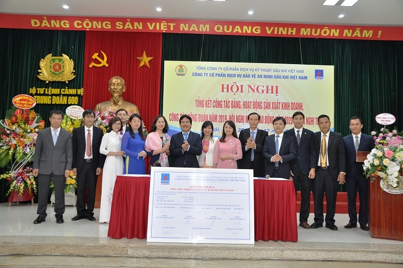 pv security giu vung an ninh an toan cac cong trinh dau khi