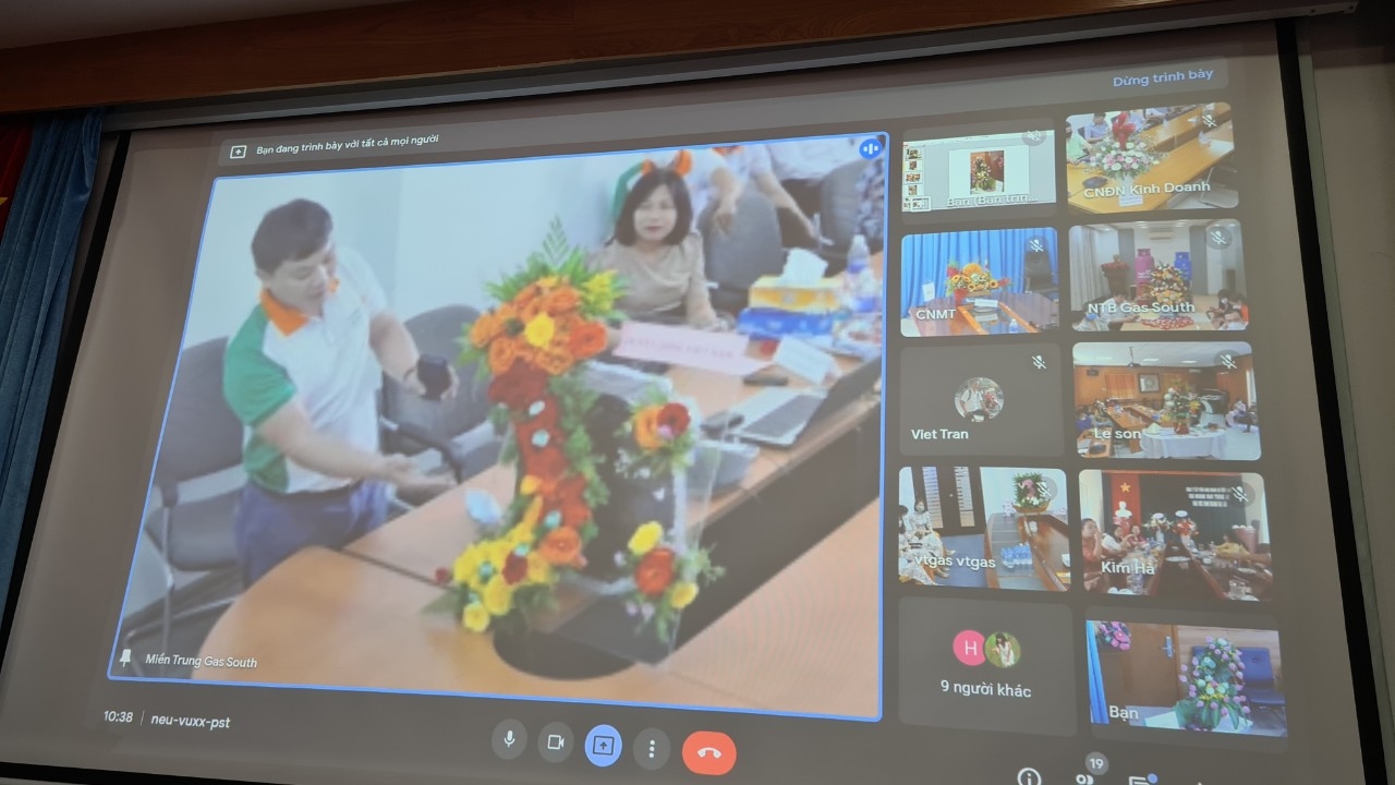 Công đoàn GAS South tổ chức cuộc thi cắm hoa trực tuyến 
