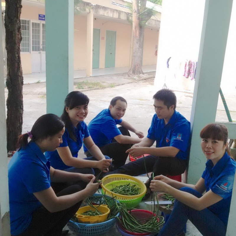 tuoi tre cng viet nam cong hien nang dong gan ket