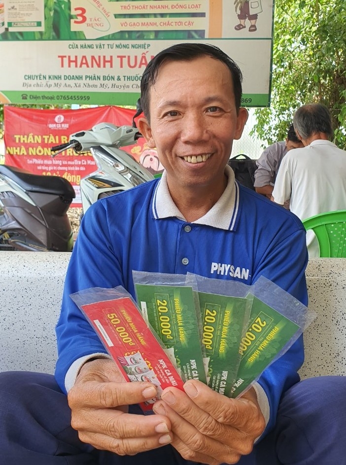 dam ca mau dong hanh cung nha nong vu he thu 2020