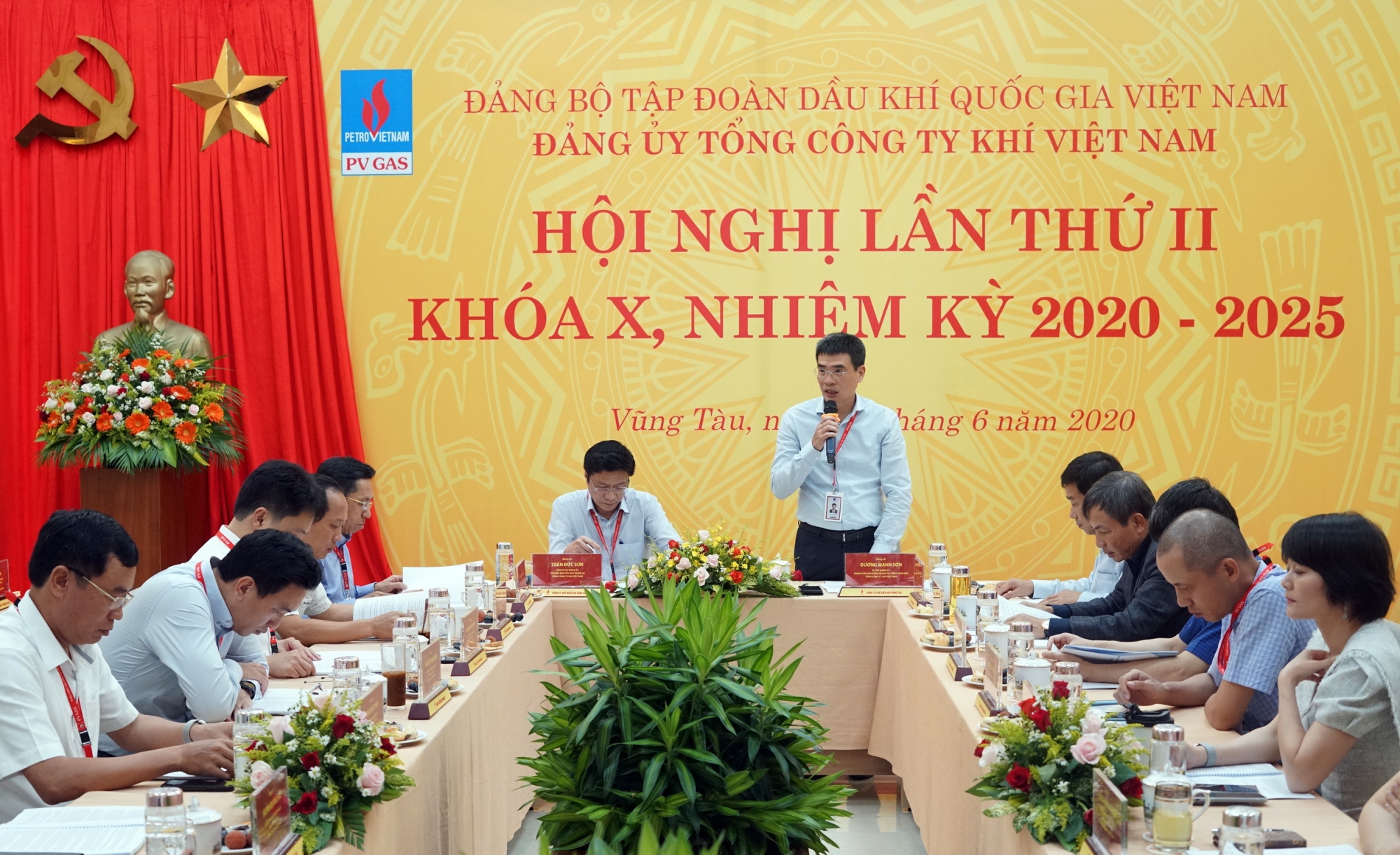 dang bo pv gas to chuc thanh cong hoi nghi ban chap hanh lan thu ii mo rong khoa x