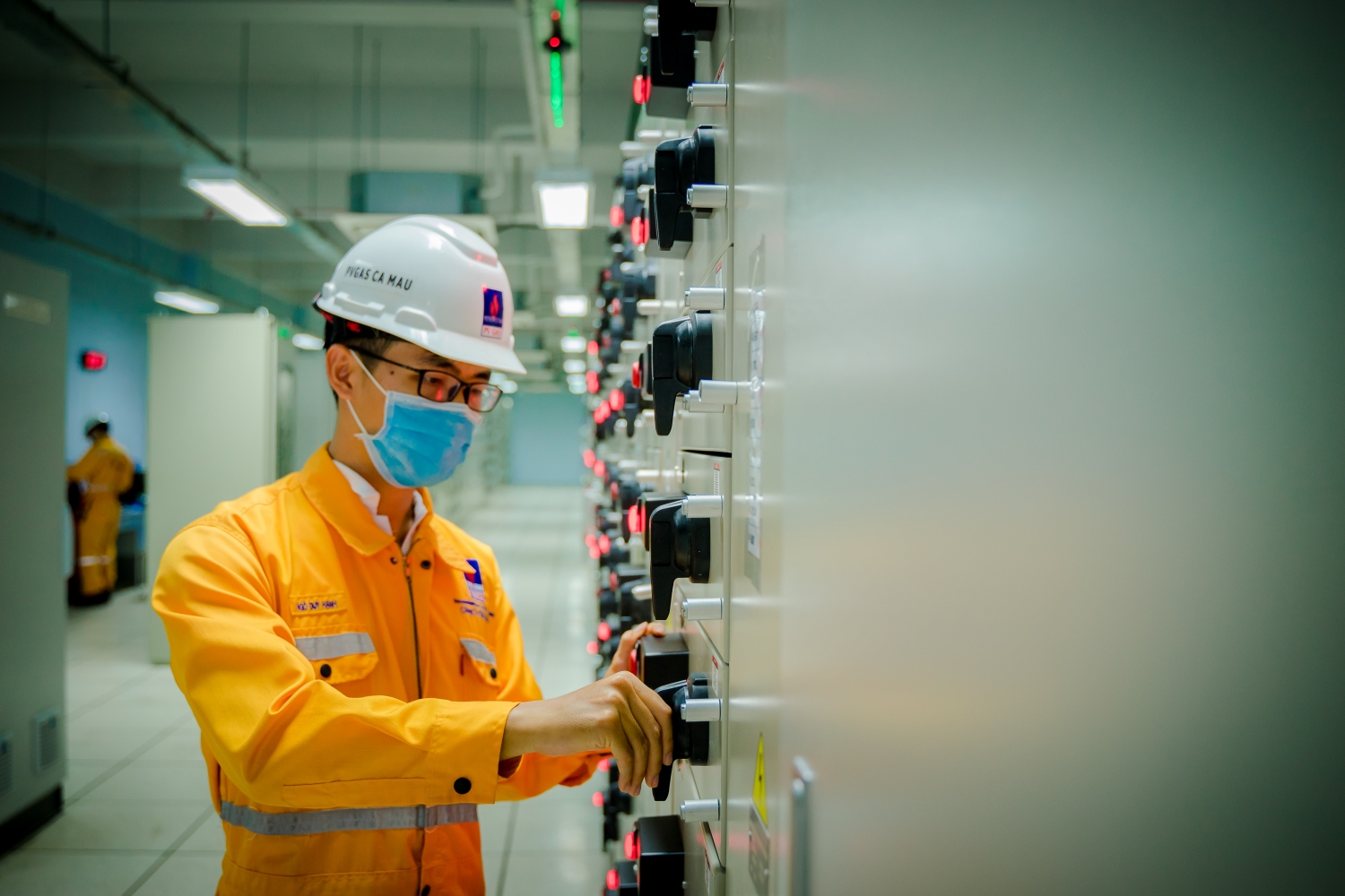 Cổ phiếu GAS tiếp đà bứt phá đến vùng giá đỉnh lịch sử