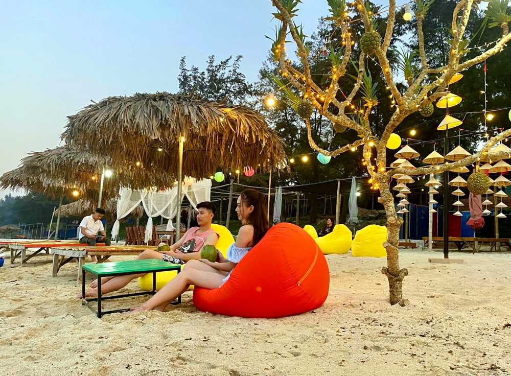 Quảng Ninh: Du lịch biển đảo Cô Tô vào hè