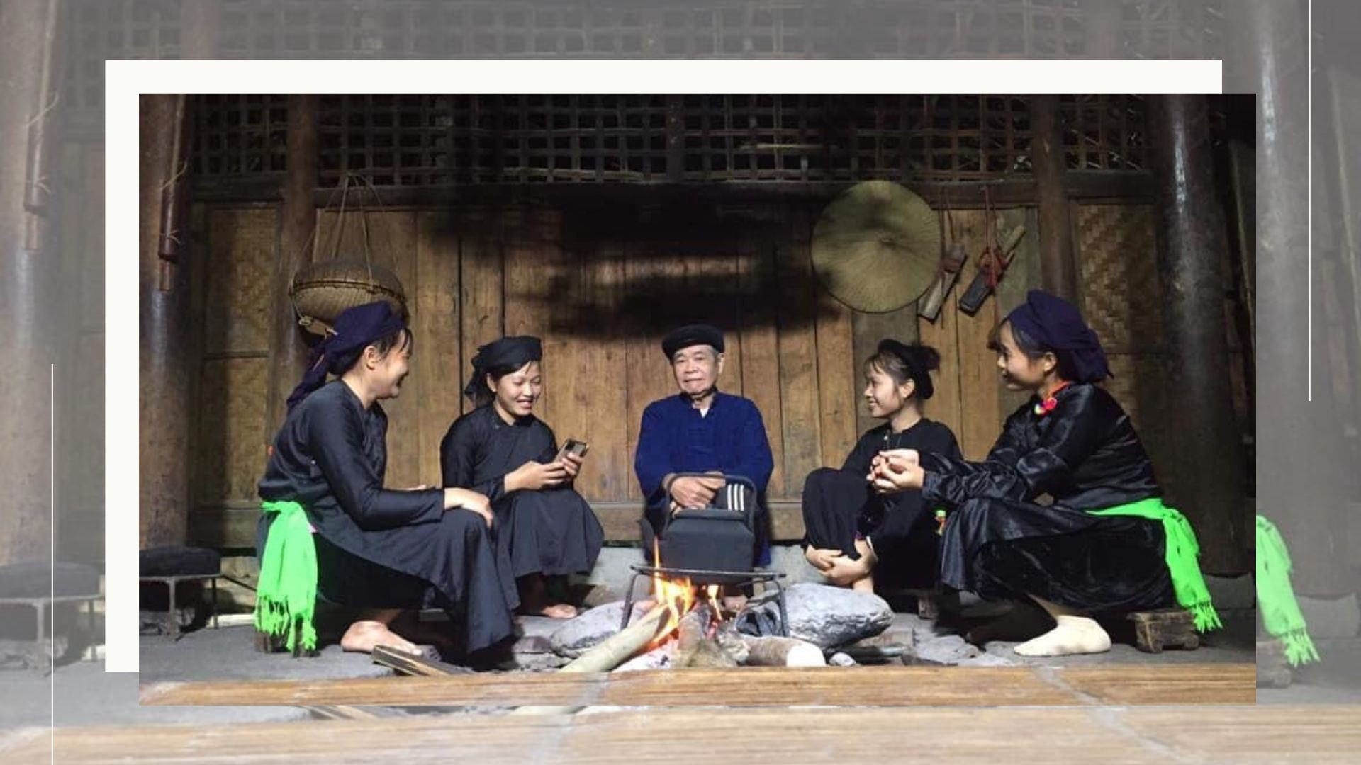 Lào Cai: Làng cổ thành điểm du lịch