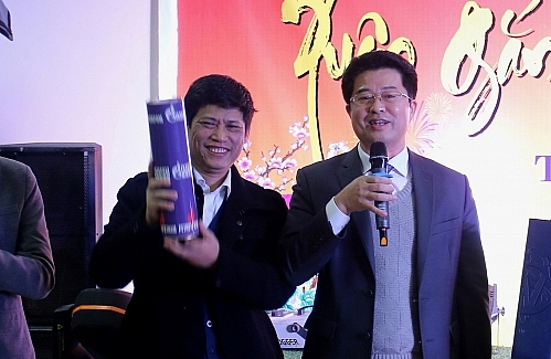 xuan gan ket tet sum vay tren cong truong nmnd thai binh 2