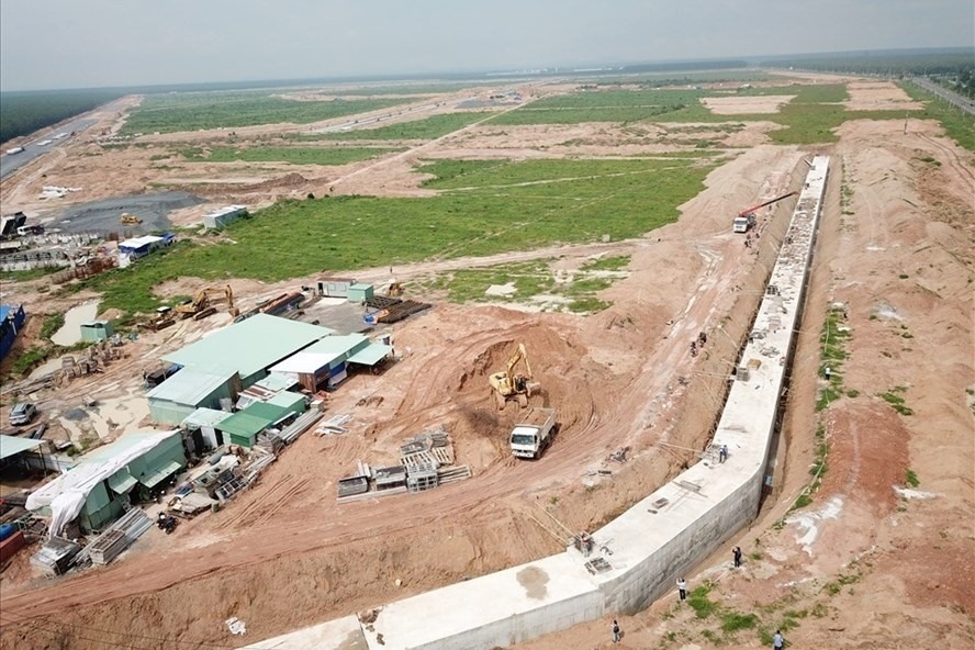 Bài 2: Nhà nước có vai trò quyết định trong quản lý, tạo môi trường lành mạnh cho nhà đầu tư
