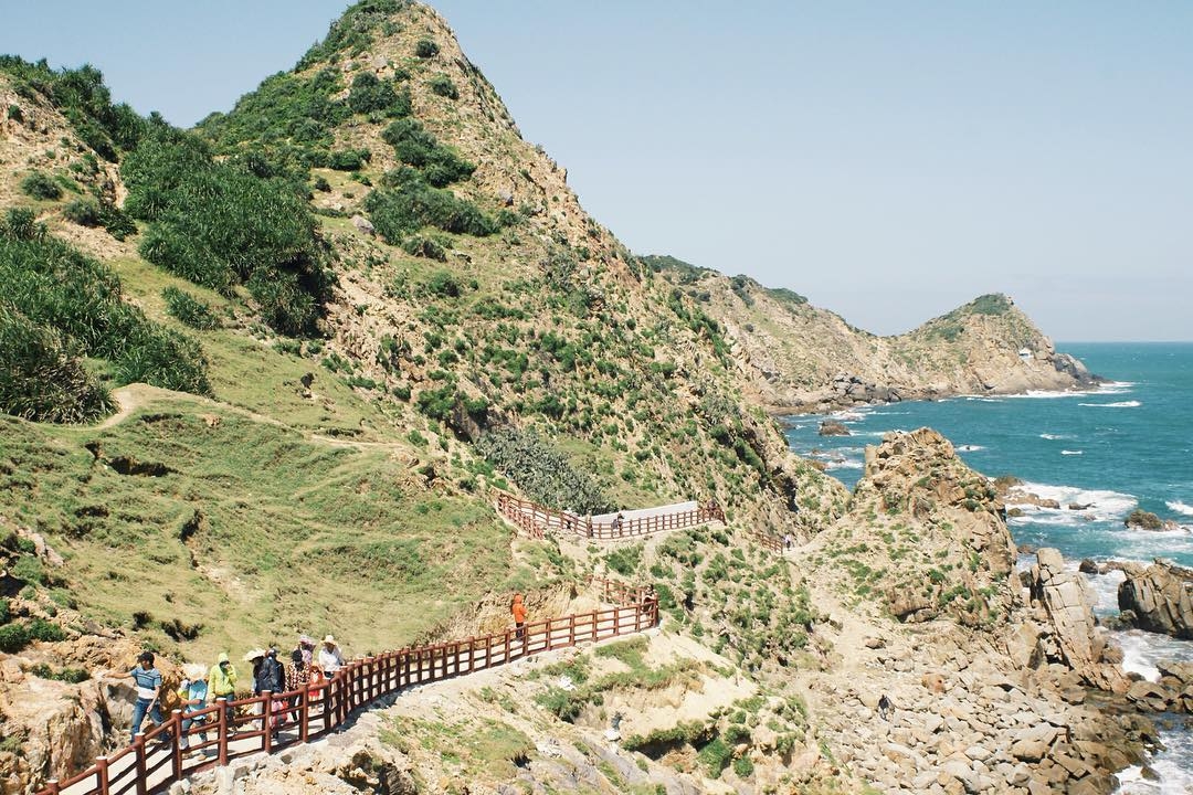 Đắm mình trong cảnh sắc tuyệt đẹp ở Eo Gió - Quy Nhơn Đắm mình trong cảnh sắc tuyệt đẹp ở Eo Gió Quy Nhơn