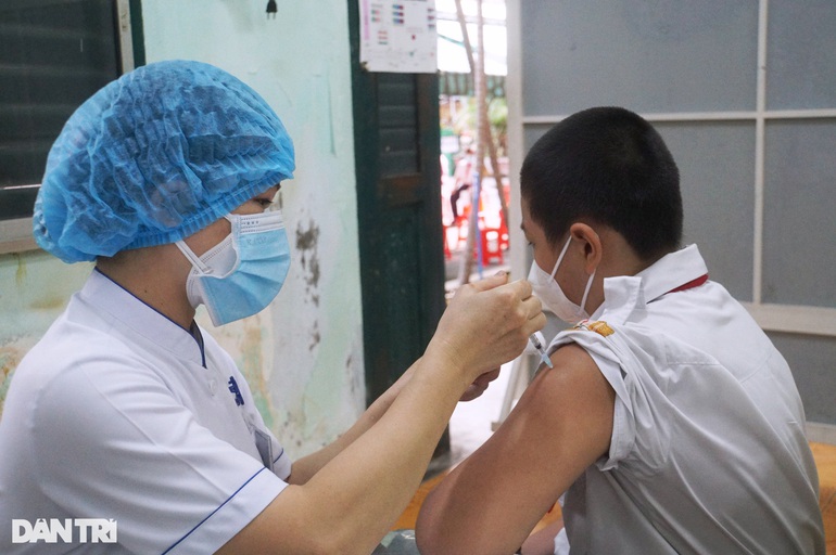 Trẻ 5-11 tuổi mới tiêm vaccine khác có được tiêm phòng Covid-19 ngay? - 2