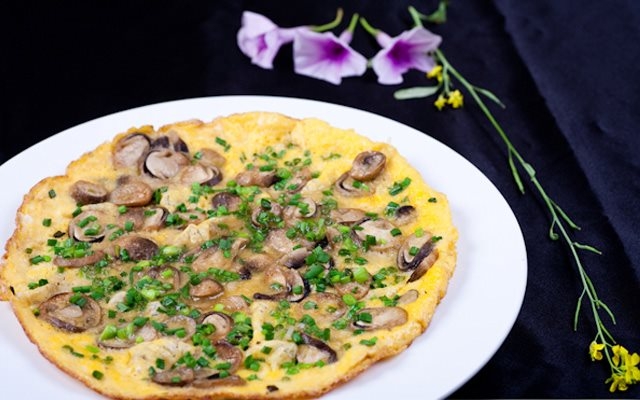 4 thực phẩm khi kết hợp cùng trứng còn tốt hơn cả thuốc bổ