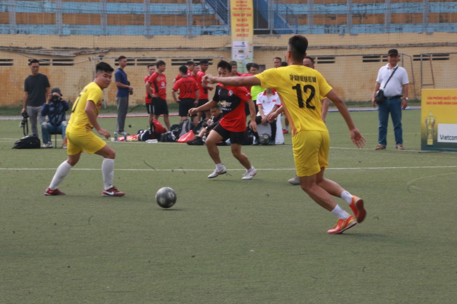 Đội bóng Tập đoàn Dầu khí Việt Nam giành Giải tư Giải bóng đá các cơ quan Trung ương Đội bóng Tập đoàn Dầu khí Việt Nam giành Giải tư Giải bóng đá các cơ quan Trung ương