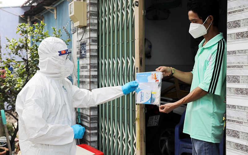 Cần thủ tục gì để F0 điều trị tại nhà nhận tiền hỗ trợ từ Bảo hiểm xã hội?