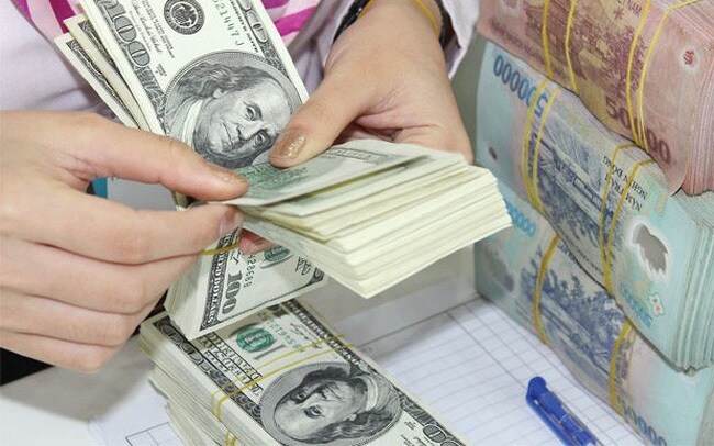 Tin nhanh ngân hàng ngày 22/3: Phát triển thẻ tín dụng nội địa - Giải pháp chống tín dụng đen